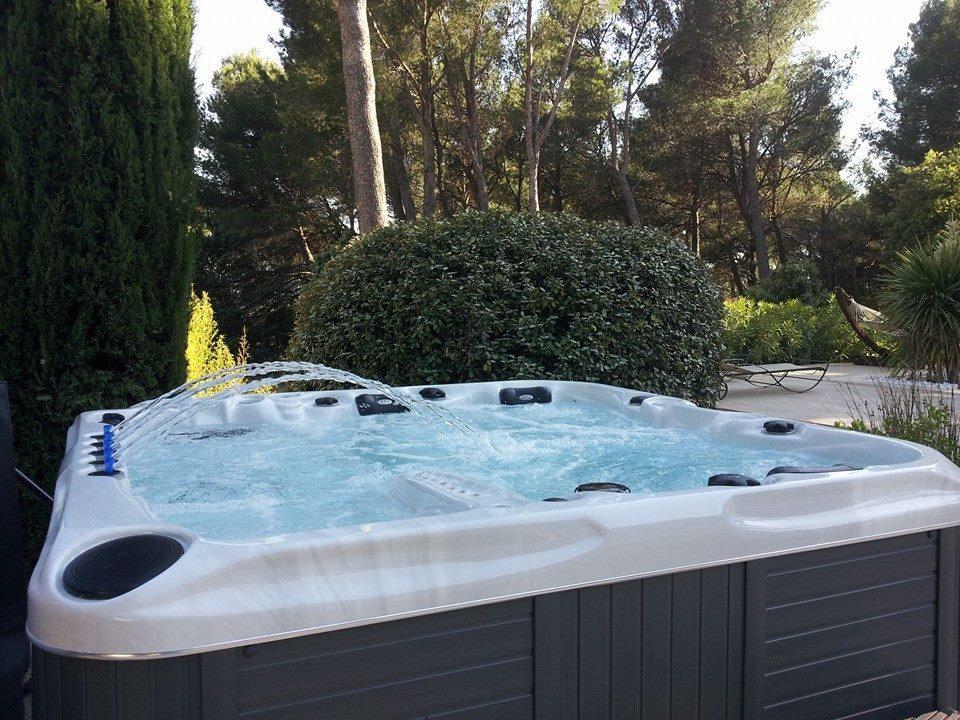 Bed and Breakfast Les Mazets Du Luberon Puget Екстер'єр фото